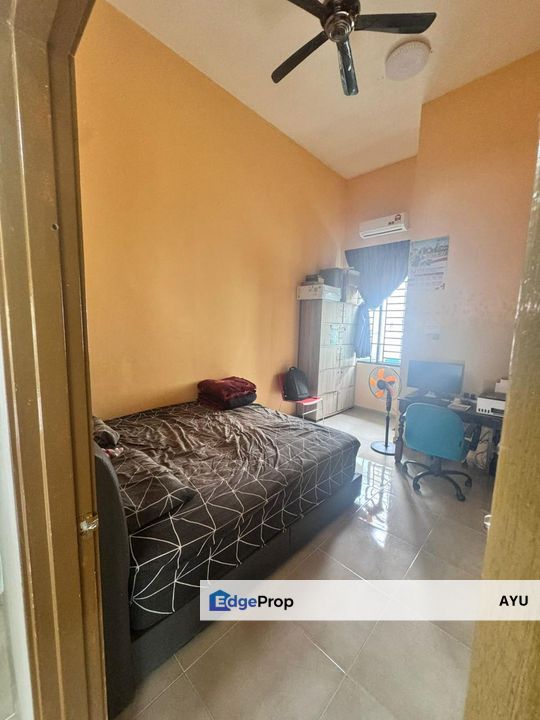 Taman Nusa Sentral Double Storey House Corner Lot, Johor, 