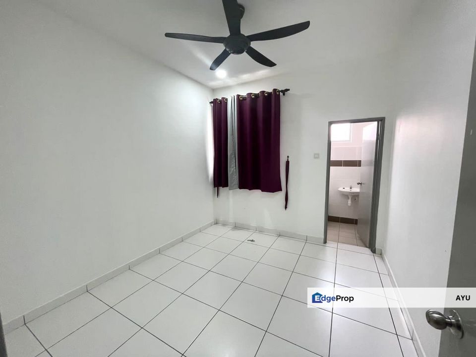Taman Flora Heights Pasir Gudang Double Storey Terrace House, Johor, Pasir Gudang