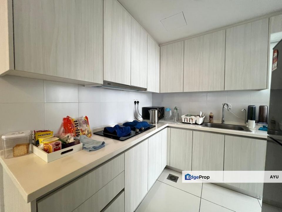 1Tebrau Service Residence Fully Furnished Renovated Unit, Johor, Johor Bahru