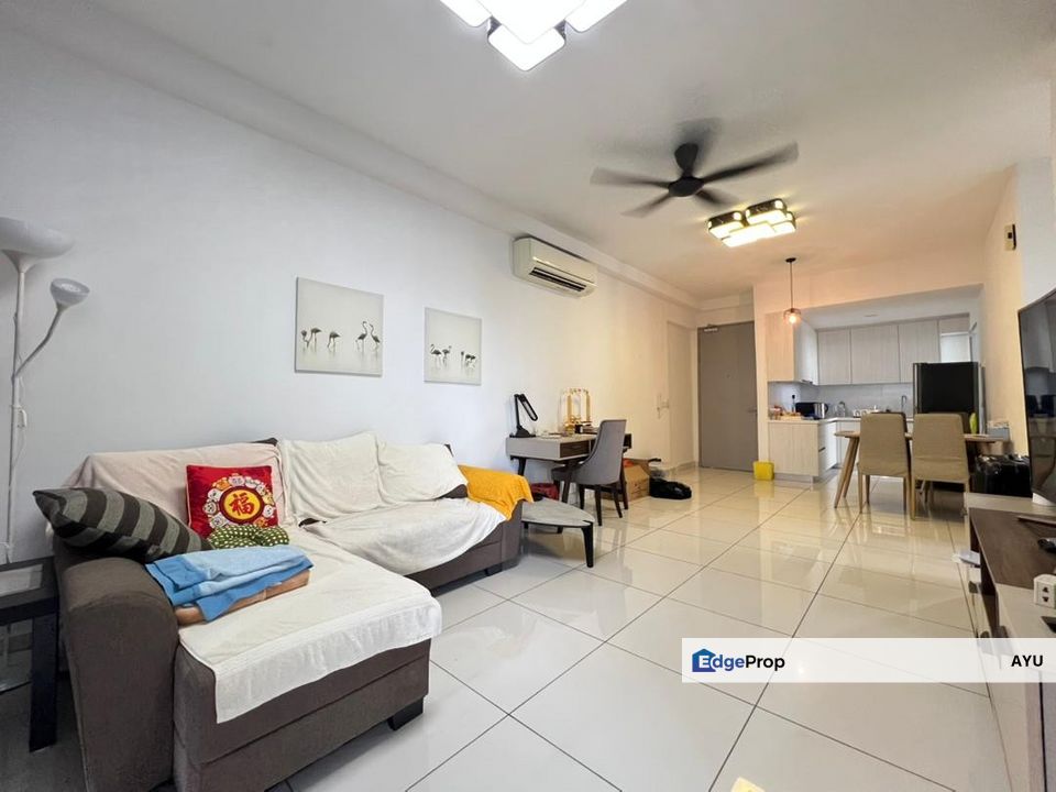 1Tebrau Service Residence Fully Furnished Renovated Unit, Johor, Johor Bahru