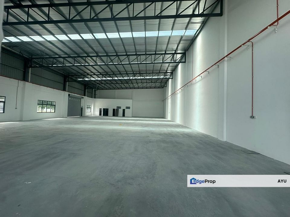 Eco Business Park 1 Single Storey Cluster Factory Corner Lot for Rental ...