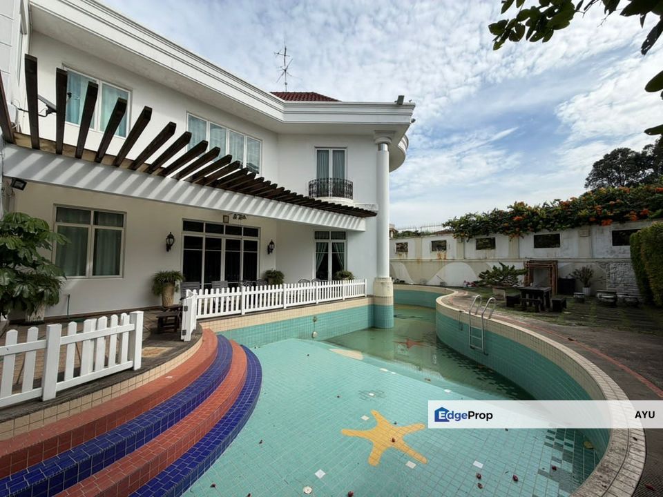 Taman Stulang Laut Three Storey Bungalow, Johor, Johor Bahru