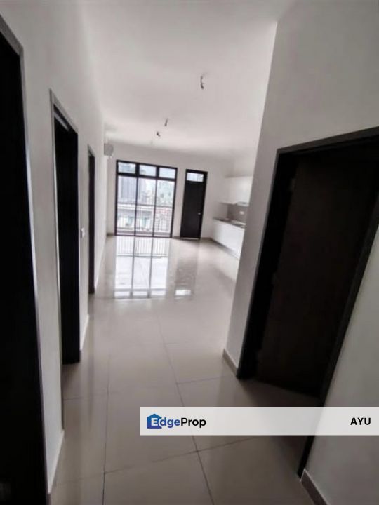 Meldrum Height Residence Three Bedrooms Partial Furnished, Johor, Johor Bahru