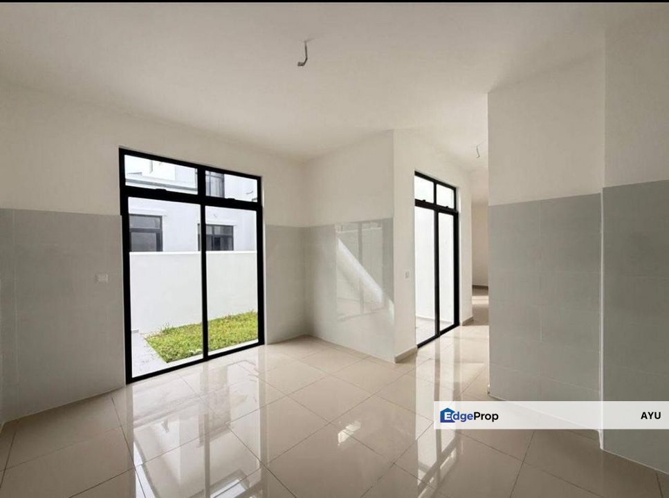 The Commune Eco Botanic 2 Double Storey Link Cluster, Johor, Nusajaya