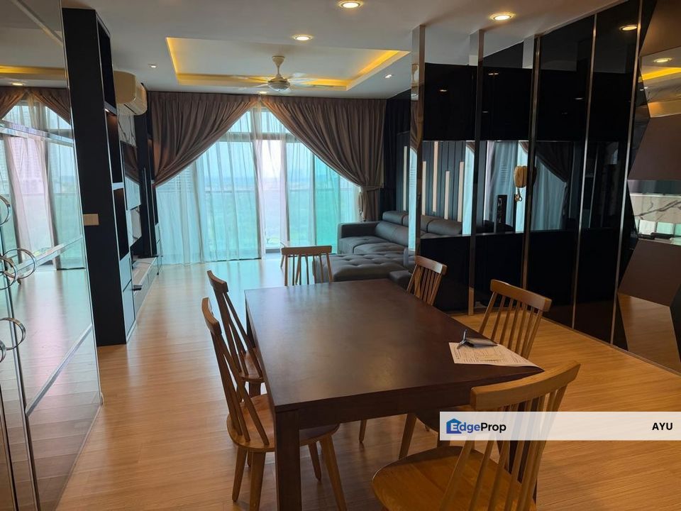 Sky Loft Premium Suites Fully Furnished Renovated, Johor, Johor Bahru