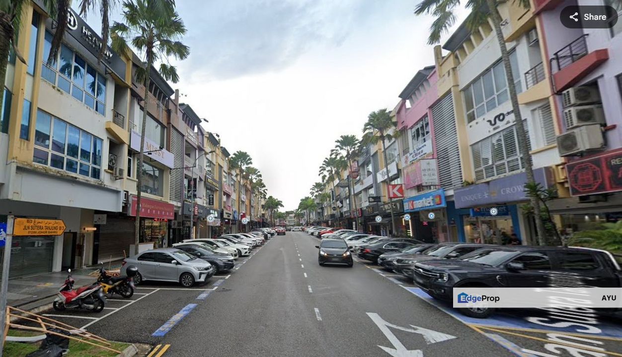 Taman Sutera Utama Three Storey Shoplot, Johor, Skudai