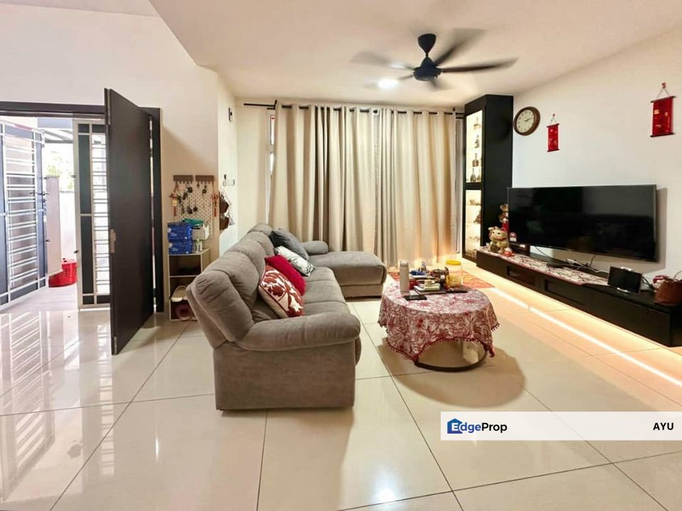 Taman Bestari Indah Double Storey Cluster House, Johor, Ulu Tiram