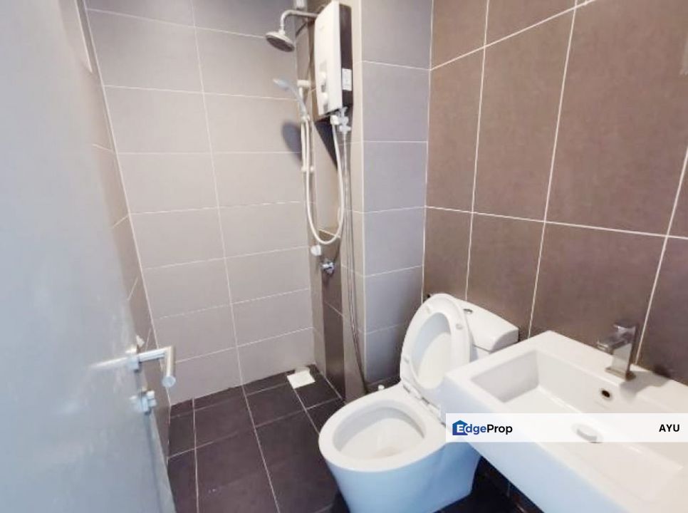 Skysuites @ Meldrum Hills Service Residence, Johor, Johor Bahru