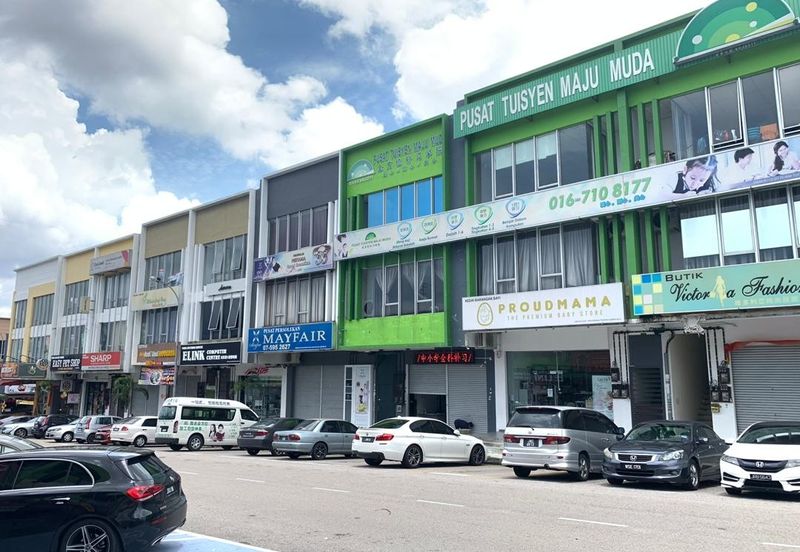 Taman Ungku Tun Aminah