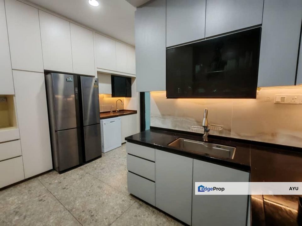 Estuari Gardens Double Storey Superlink House, Johor, Nusajaya