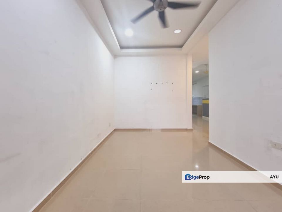 Taman Nusa Bestari 2 Single Storey House with Basic Renovation for Sale ...