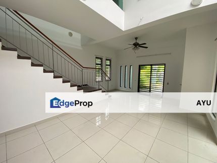 Taman Laguna Double Storey Superlink House Endlot Unit, Johor, Johor Bahru