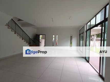 Adda Heights Grey Stones Double Storey Cluster House End Lot, Johor, Johor Bahru