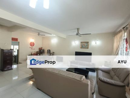 Taman Pelangi / Double Storey Terrace House / 4 Bedrooms, Johor, Johor Bahru