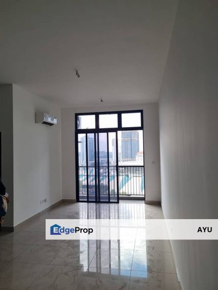 Twin Tower Residence / 2 Bedrooms / Partially Furnished , Johor, Johor Bahru