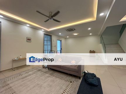 Viscosa Taman Kempas Utama Double Storey Semi D House, Johor, Johor Bahru