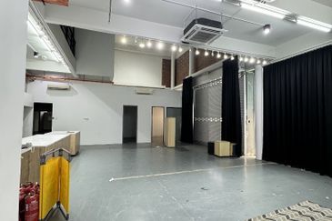 i32 Puchong Industrial Park