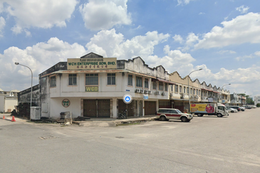 1.5 Storey Terrace Factory for Rent @ Taman Perindustrian Kinrara