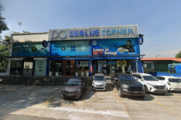 Commercial Bungalow Facing Main Road @ Petaling Jaya Section 13, Selangor