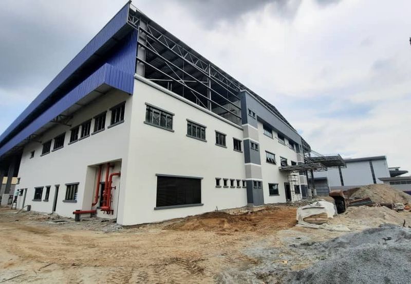 West Port, Pulau Indah