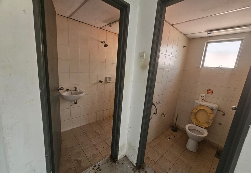 Limited Setia Prima Corner Facing Main Road Shop 3th Floor For Rent