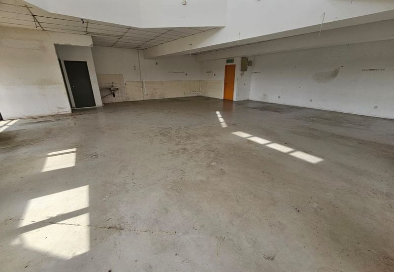 Limited Setia Prima Corner Facing Main Road Shop 3th Floor For Rent