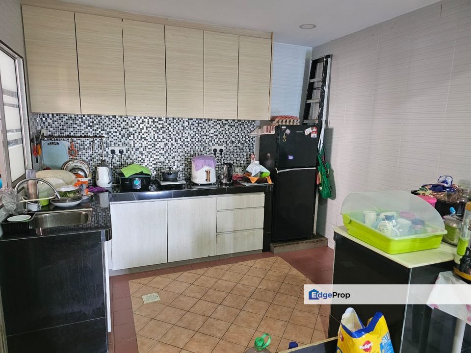 Renovated Pelangi Height Condo Klang, Selangor, Klang