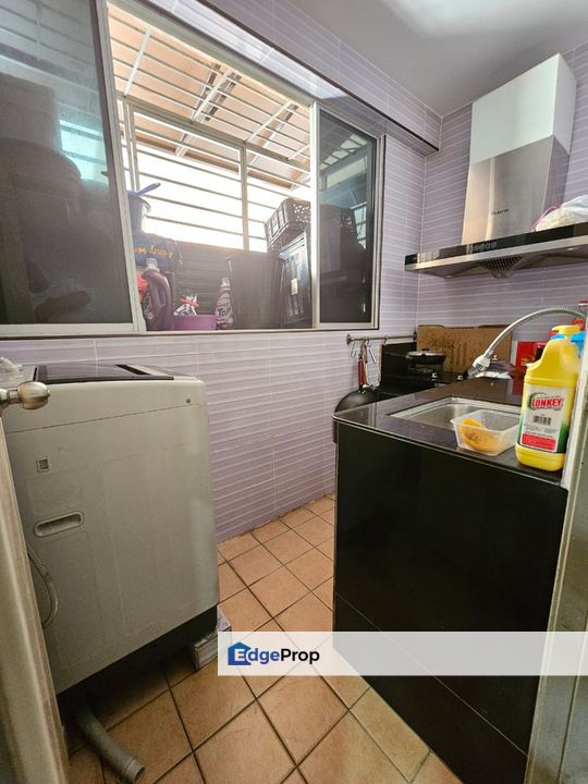 Renovated Pelangi Height Condo Klang, Selangor, Klang