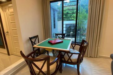 Sell with Short Term Rental Business Subang Jaya SS17 2 Sty Corner House