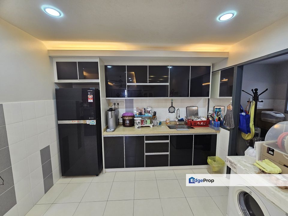 Fully Renovated Good Condition Seri Kasturi Apartment For Sale, Selangor, Setia Alam/Alam Nusantara