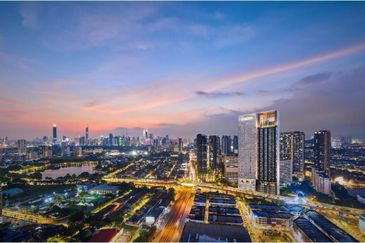 R Suites Chancery Residences