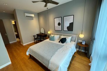 Aria Luxury Residence