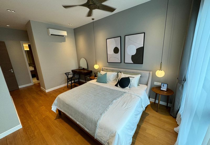 Aria Luxury Residence