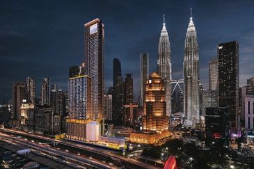 Divine KLCC – Branded Residences | GRR | Dual-Key Flexibility | Malaysia’s Tallest 360° Rooftop Bar