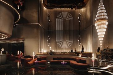 Divine KLCC – Branded Residences | GRR | Dual-Key Flexibility | Malaysia’s Tallest 360° Rooftop Bar