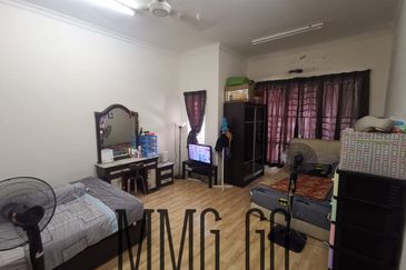 Ayu Impian, Alam Nusantara