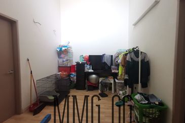 Ayu Impian, Alam Nusantara