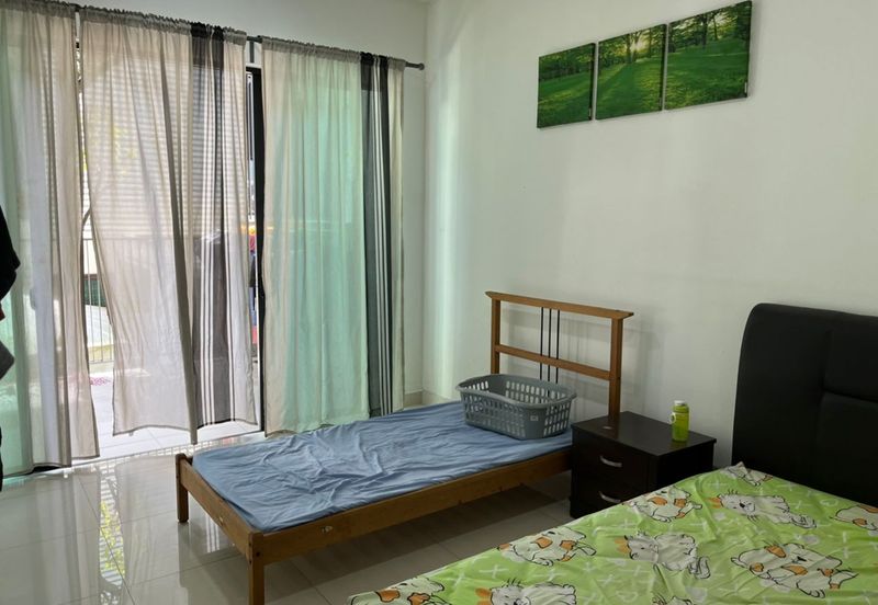 Duta Villa, Setia Alam