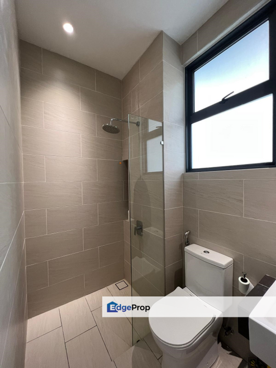 Facing Open, Premium Open View, Renovated 2 Sty Pavillion Home End lot, Selangor, Shah Alam