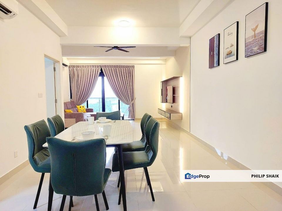 Johor Iskandar Puteri Meridian 2 ( Ramada Hotel ) @ Medini Condominium Renovated 2 Bed 2 Bath Fully Furnished for Sale, Johor, 
