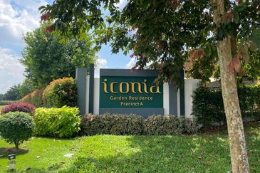 Iconia Garden Residence @ Taman Impian Emas