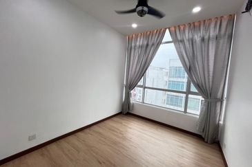 Dedaun Hijau (Greenfield Regency)