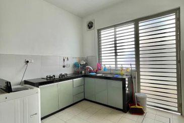 Horizon Hills @ The Green / Double Storey Terrace House