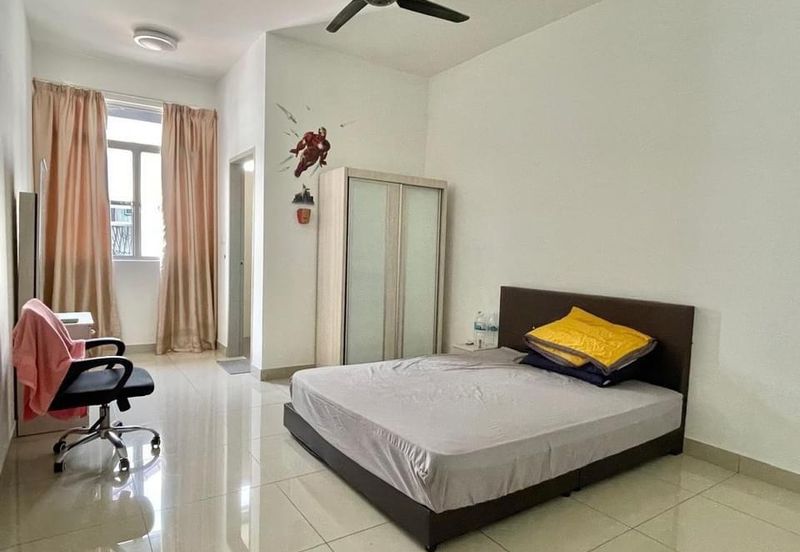 Horizon Hills @ The Green / Double Storey Terrace House