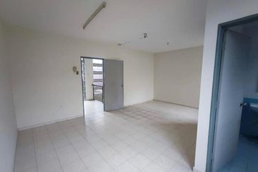 Taman D Utama Perling