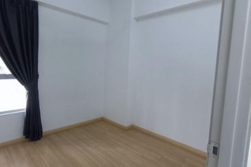 Midas Perling Apartment