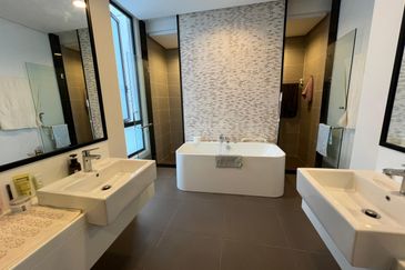 Avira Garden Terraces @ Medini