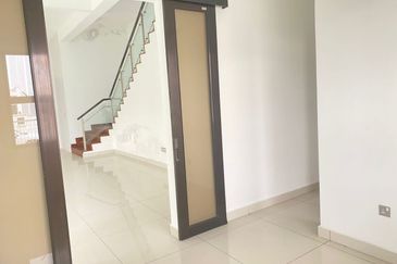 The Canal Garden South, Horizon Hills