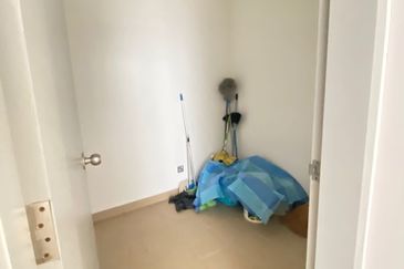 The Canal Garden South, Horizon Hills