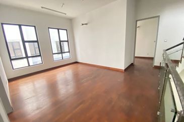 The Canal Garden South, Horizon Hills